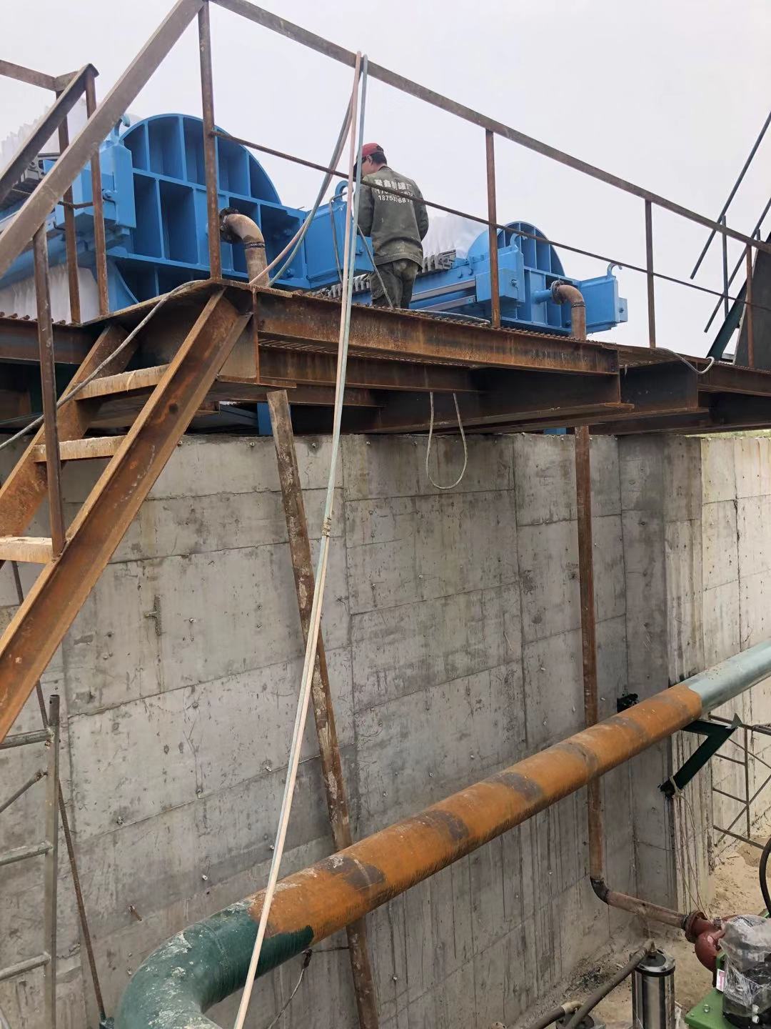 洗沙壓濾機進料泵和壓濾機管道連接